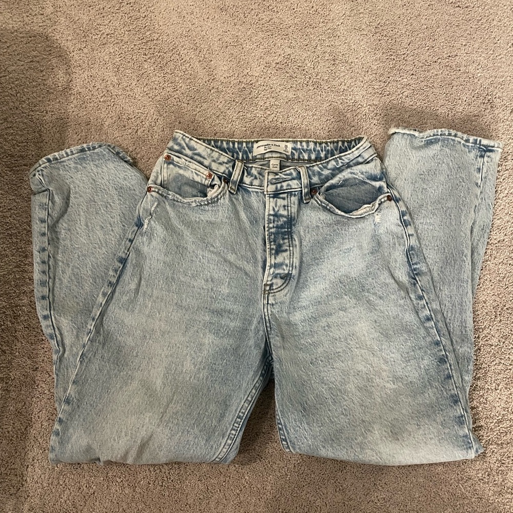 Abercrombie & Fitch Light Wash Straight Leg Jeans
